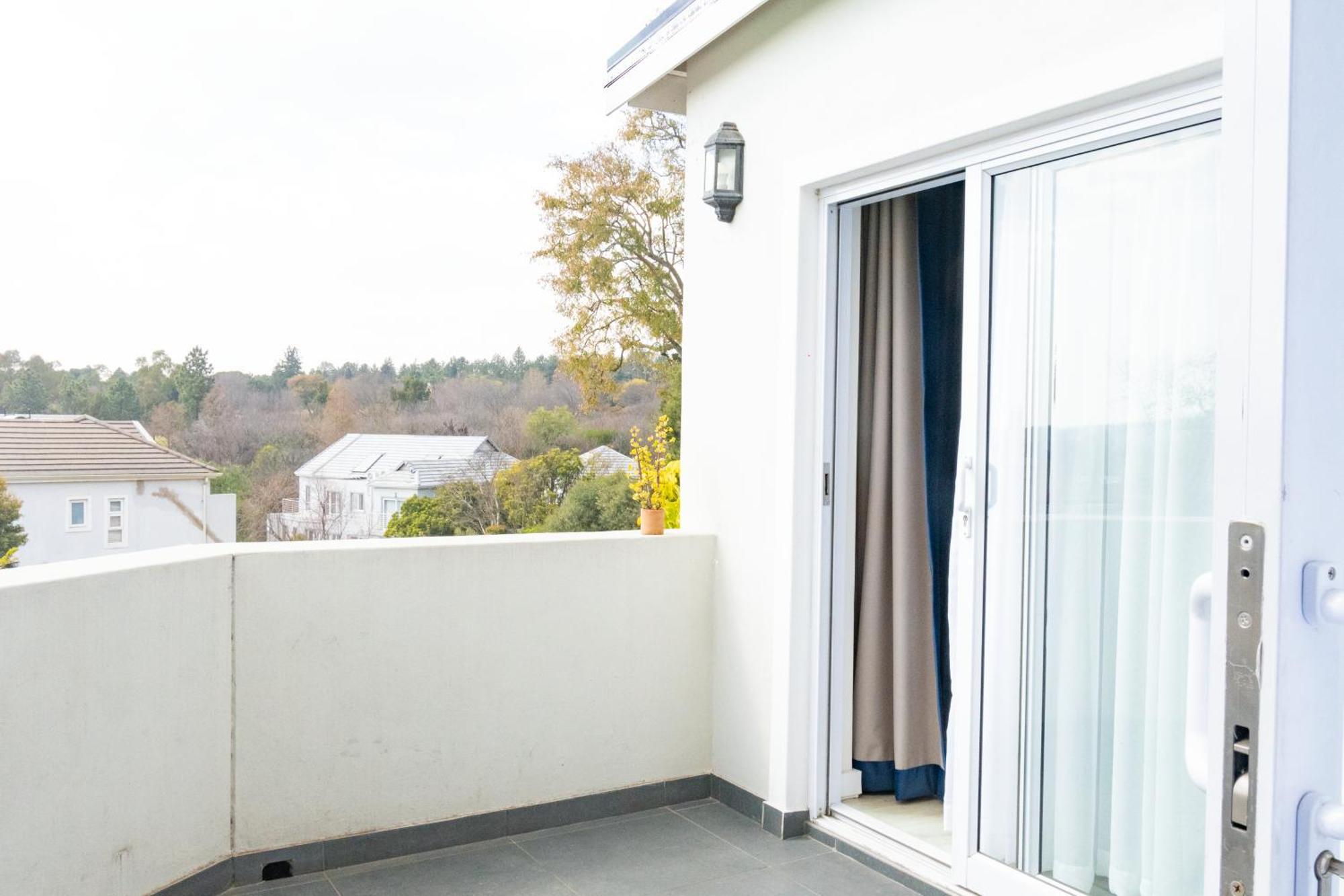 3 On Tessa Guesthouse Johannesburg Eksteriør bilde